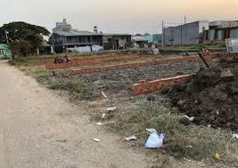 cần bán nhanh hai lô đất mặt tiền đường lớn