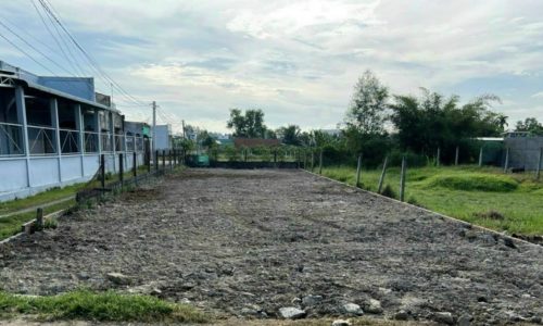 Bán lô đất 10x37m2(sổ hồng riêng) view kênh full thổ cư giá 11tr/m2.