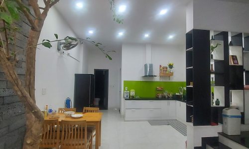 Nhà mặt tiền Phạm Công Trứ Hòa Xuân 2.5 Tầng 100m2 3.55 Tỷ