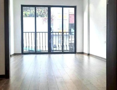 3 tỷ có nhà thông Đội Cấn – Hoàng Hoa Thám , oto đỗ ngõ , 4 tầng đẹp long lanh