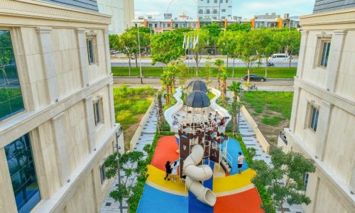 Chính chủ cần bán nhà mặt phố Đường Nguyễn Lộ Trạch, Quận Hải Châu – Đà Nẵng, giá cạnh tranh