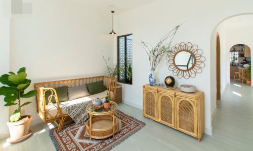 Bán nhà Hoàng Hoa Thám Ba Đình 40m 4T chỉ 4.2 tỷ, 3 bước oto tránh