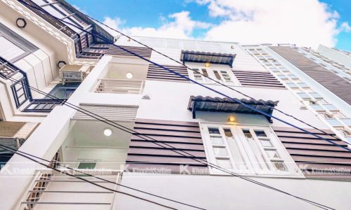 Chủ ngộp vốn cần bán gấp nhà quận Bình Thạnh, SHR, 3tỷ570