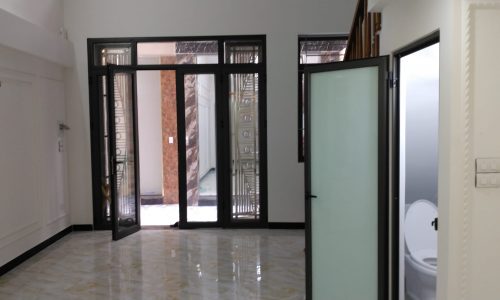 Bán Nhà TTTM Thanh Trì 39M 5Tầng, Nhà Đẹp Ngõ Nông, Ôtô Đỗ, Giá 3tỷ9 Có Thương Lượng