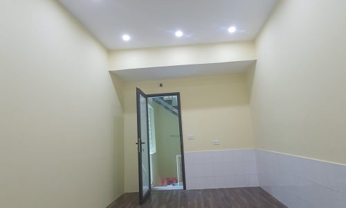 Tô Hoàng – Bạch Mai lô góc , ngõ to rộng , an sinh tốt 35/52T2x4T 4.85 tỷ