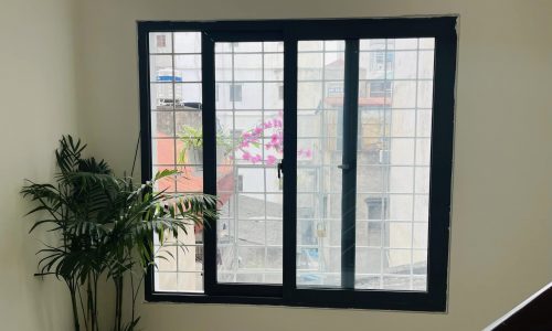 Bán nhà Hoàng Hoa Thám, Ba đình, NHÀ ĐẸP Ở LUÔN, 40M2 giá 3.8 tỷ