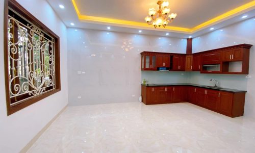 Nhà Đẹp Phố Trần Thái Tông, Q. Cầu Giấy, Ô Tô Đỗ Cửa, Ngõ Đẹp Hơn Phố, DT 50M2 5T, Mặt Tiền 4m, Giá Nhỉnh 6 Tỷ.