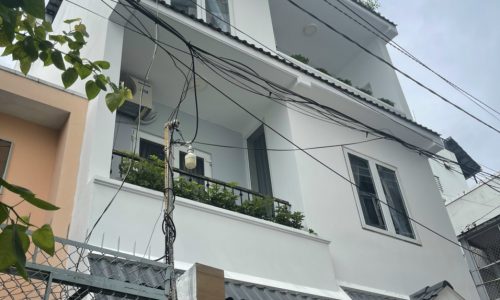 BÁN GẤP NHÀ Nhà CHDV Phan Đăng Lưu, Phường 03, Quận Phú Nhuận HĐT 1.2 TỶ/ NĂM giá chỉ 36 tỷ