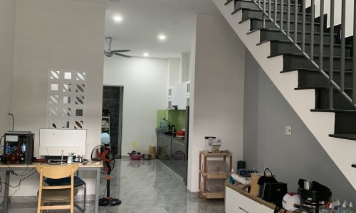 Bán khách sạn đường số hoàng hữu nam tân phú diện tích 202m đúc 4 lầu