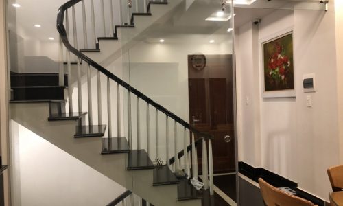 Cho thuê nhà mặt đường Chợ Hàng, Hải Phòng