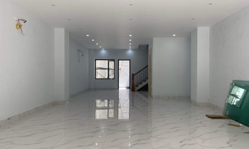 Cho thuê Shophouse phố Thành Trung-Trâu Quỳ, 90m2 5 sàn, đường 30m.0982852808