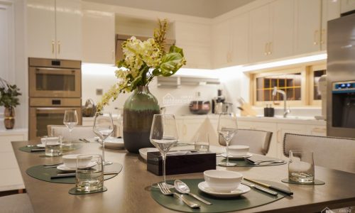 Cần tiền bán gấp nhà mặt tiền Hải Châu, ĐÀ Nẵng, sổ riêng giá tốt nhất