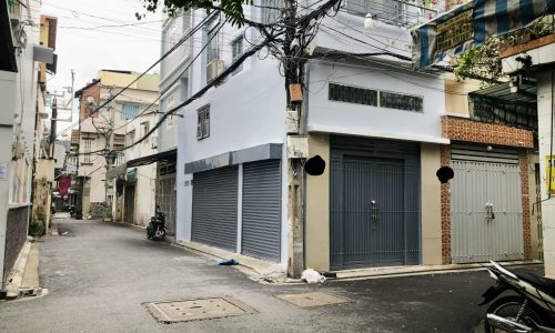 NHÀ 2 MẶT TIỀN KHU VIP HUỲNH VĂN BÁNH