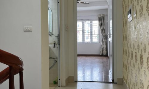 Cần bán nhà Hà Trì diện tích 34m2, 5 tầng, giá nhỉnh 3 tỷ. liên hệ 0349236865