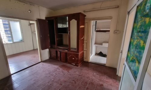 Cầu thang 2, phòng 409, nhà A3, tập thể Vĩnh Hồ, phường Thịnh Quang, quận Đống Đa, TP. Hà Nộ