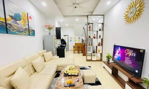 CHÍNH CHỦ cần bán nhà phố Lĩnh Nam – cách đường lớn 20m, ô tô đỗ trước nhà – Khu dân cư trẻ, văn minh – 38m2 –  nhỉnh 3 tỷ