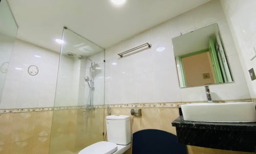 CỰC HIẾM! CHỈ 3,4 TỶ – NHÀ ĐẸP MỚI XÂY – NGAY TÂN MAI – Ô TÔ ĐỖ CỬA – 42M2 – 5 TẦNG