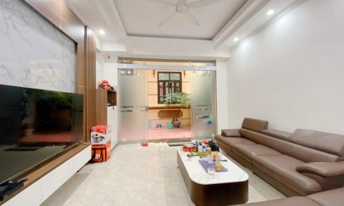 CỰC  RẺ nhà Quan Hoa, Cầu Giấy 70m x 7.3 tỷ, nhà đẹp, 2 thoáng, gần phố