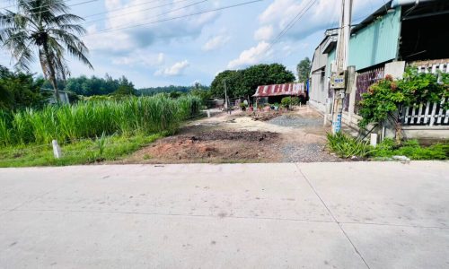 Kẹt tiền bán gấp lô đất 270m2 đường DT782,xã Bàu Đồn,Gò Dầu.giá 540 triệu.