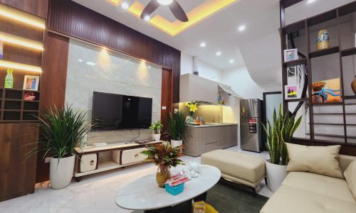 Bán nhà Trường Chinh , Quận Thanh Xuân 33m2 x 5 tầng, mặt tiền 3.8m, ngõ thoáng ô tô , giá chưa đến 5 tỷ