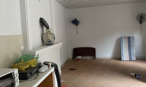 Cho thuê nhà cấp 4 mặt ngõ Phố Đội Cấn, Ba Đình. Để ở và kinh doanh nhỏ. Chỉ 4tr