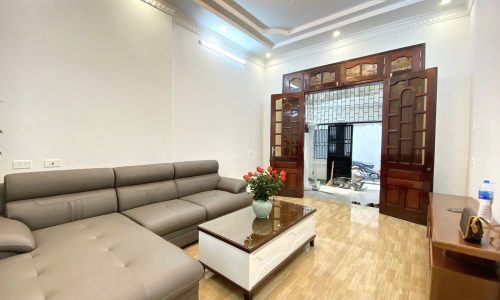 Giá Sốc,Bán nhà Trung Kính Cầu Giấy 65m2* 4 tầng * 6.68 tỷ,oto đỗ sát,2 mặt thoáng