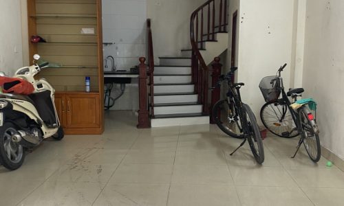 Cho thuê nhà mặt ngõ Phố Ngọc Hà, Ba Đình. Vừa ở vừa kinh doanh. DT36m2x4t. Chỉ 12tr