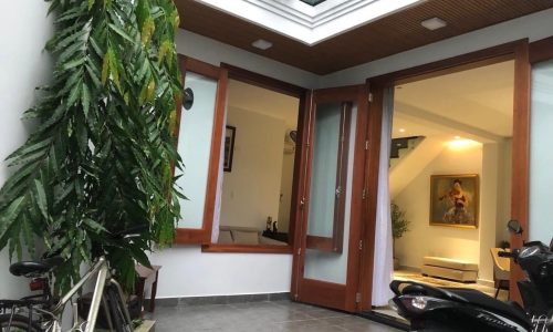 Bán nhà HXH khu VIP đường Hoàng Hoa Thám,Phường 6,Bình Thạnh.74m2,ngang 10m.Giá nhỉnh 10ty