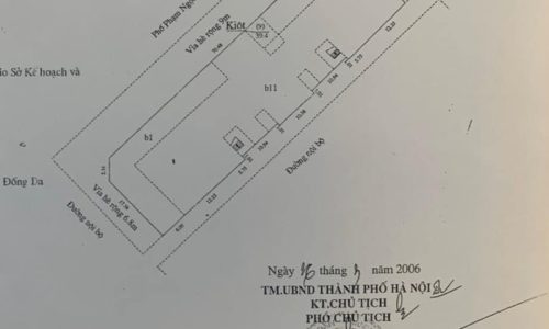 TUYẾN PHỐ ĐẮT ĐỎ NHẤT QUẬN ĐỐNG ĐA. CHUYÊN THỜI TRANG – MỸ PHẨM – NGÂN HÀNG.