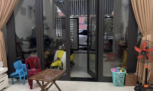 Siêu phẩm mặt phố lớn, kinh doanh gì cũng ra tiền. Chủ hiền lành phúc lộc.