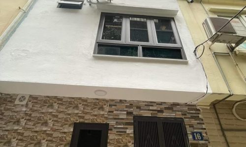 HỘ KHẨU CẦU GIẤY CHƯA ĐẾN 2 TỶ – MẶT NGÕ THÔNG  RỘNG HƠN 3M – 20M ÔTÔ – GẦN PHỐ – NHÀ ĐẸP Ở LUÔN