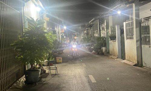 Nhà MT Ngay Đại Học TÀI CHÍNH MARKETING Lê Văn Việt Thủ Đức 57m2 Giá 4,9 Tỷ