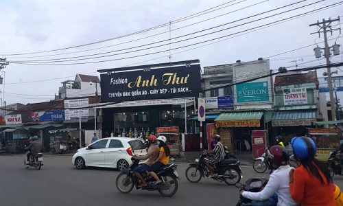 TÔI CHÍNH CHỦ SANG GẤP 816M2 ĐẤT THỔ CƯ ,ĐỐI DIỆN CHƠ.GIÁ 650TR.