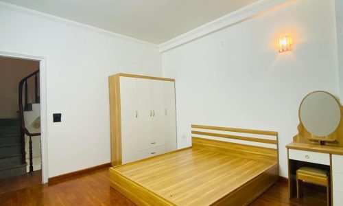 Bán Nhà Mới Minh Khai-HBT. 5 Tầng 33m2, 3 Ngủ. Ngõ Thông Thoáng-Gần Ô Tô. 2,5 Tỷ (TL)