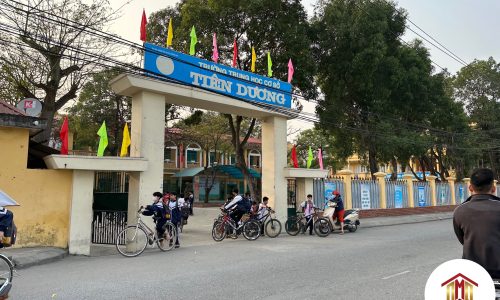 BÁN NHÀ 3 TẦNG 60M2 LỄ PHÁP TIÊN DƯƠNG ĐÔNG ANH TIỆN ÍCH NGẬP TRÀN NHỈNH 4 TỶ LH: 0886736116.