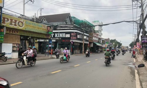 Nhà mặt tiền nguyễn văn tăng diện tích 471m vị trí đẹp tiện kinh doanh