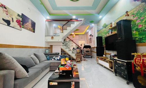 Bán nhà HẺM 3M thông ra Chợ, dân trí an ninh, Lê Văn Sỹ, Q3, 4 tầng, 3.7m*11.5m, chỉ 6.5 tỷ