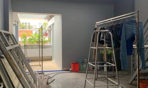 Bán gấp nhà hẻm xe tải thông thương, xe hơi ngủ nhà Huỳnh Văn Bánh, 4 tầng, 4.8*18m, 91m2, 16.8 tỷ