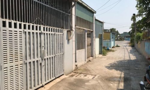 Bán gấp nhà 100m2, ngay Bùi Công Trừng, Quận 12, Giá 950 Triệu.