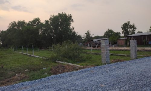 Bán gấp lô đất thổ cư 376m2, Trung Lập Hạ, Củ Chi, Giá 980 Triệu.