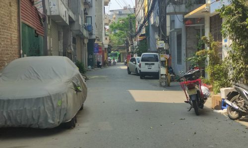 đất đẹp tổ 4 Đồng Mai, 32m2, 1.29 tỷ, ô tô vào. lh 0964121377