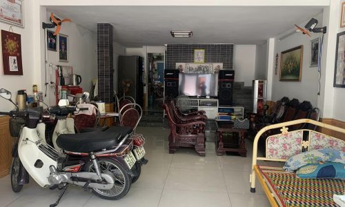 Bán nhà MP Hà Huy Giáp, giá 10tỷ, 2 tầng, kinh doanh hoặc xây căn hộ quá tuyệt.