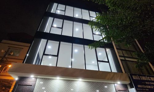 Nhà mặt phố Lê Trọng Tấn – Nguyễn Viết Xuân – Thanh Xuân 75m2 X 4 Tầng Giá 18.9 tỷ – Kd sầm uất .