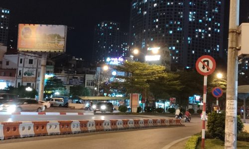 SIÊU RẺ 25%, Chỉ Nhỉnh 4,201 tỷ, 4 Tầng, ngang 3,5m. Ngay Ngã Tư Sở. Kinh doanh, Dòng Tiền