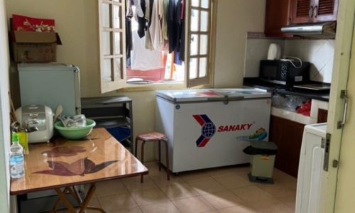 Bán gấp căn hộ N6D- Chung cư Trung Hoà- Nhân Chính, lô góc, vị trí đắc địa, 54m2.