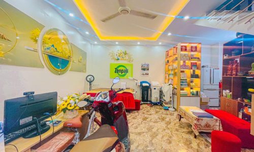 Bán nhà ngõ 401 Xuân Đỉnh,nở hậu, ô tô đỗ cửa,kinh doanh,35m2,5tag,mt:6m