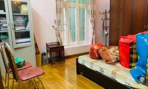 Bán đất tặng nhà 4T ngõ 44 Trần Thái Tông, Cầu Giấy 105m x 13.5 tỷ, đầu tư CCMN