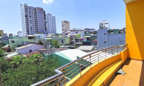 Bán nhà 3 tầng siêu phẩm cực đẹp đường Nguyễn Văn Linh, DT 50m2, giá chỉ 3,05 tỷ