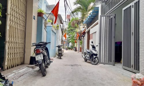 Bán gấp nhà Tiểu La 2 tầng mới toanh, thiết kế cực đẹp. Giá giảm chỉ nhỉnh 3tỷ