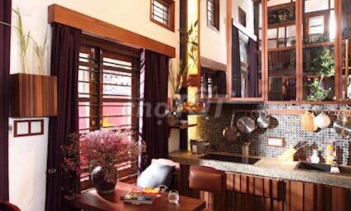 Xe hơi đỗ cổng, gần nhà khách Chính phủ, Trần Quốc Toản Q3, tặng hết NT, sổ A4, 35m2, 6.4 tỷ